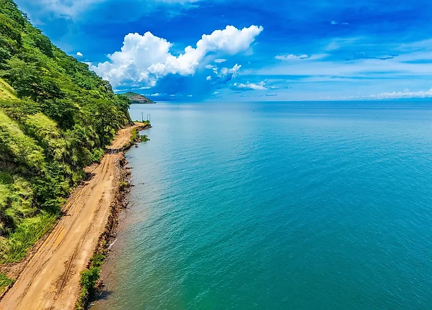 The Largest Lakes In The Southern Hemisphere