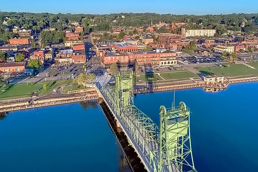 8 Most Walkable Town Centers In The Northern United States