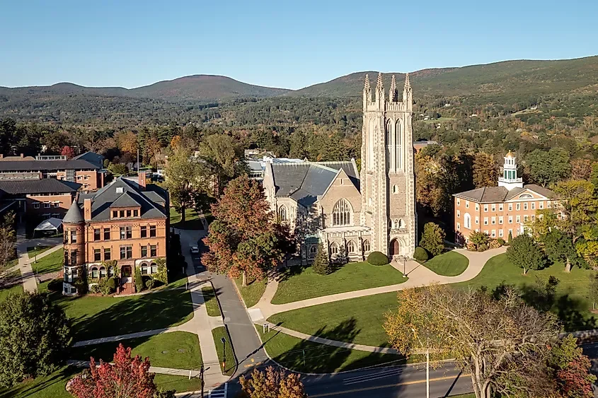 9 Most Beautiful College Towns In Massachusetts