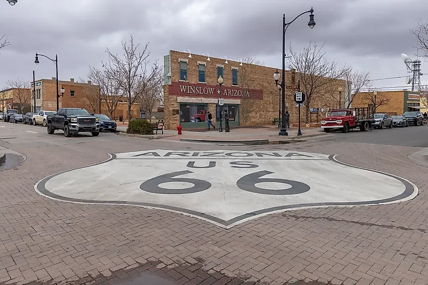 Five Classic Americana Downtowns In Arizona