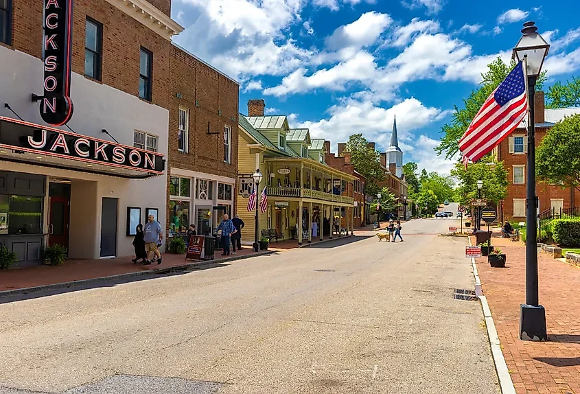 12 Of The Most Adorable Small Towns In Tennessee