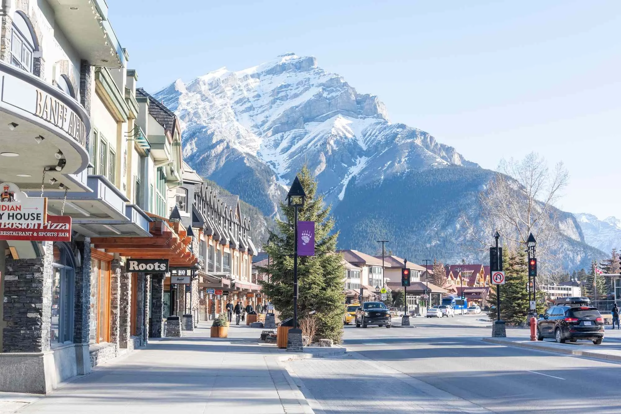 This Mountain Town Was Named the Most Beautiful Summer Destination in the World—With Turquoise Lakes and Rocky Mountain Views