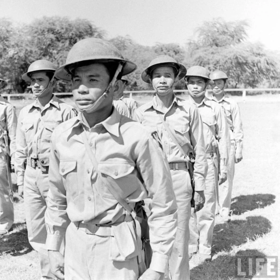 KV Marching Kekaha 06.jpg