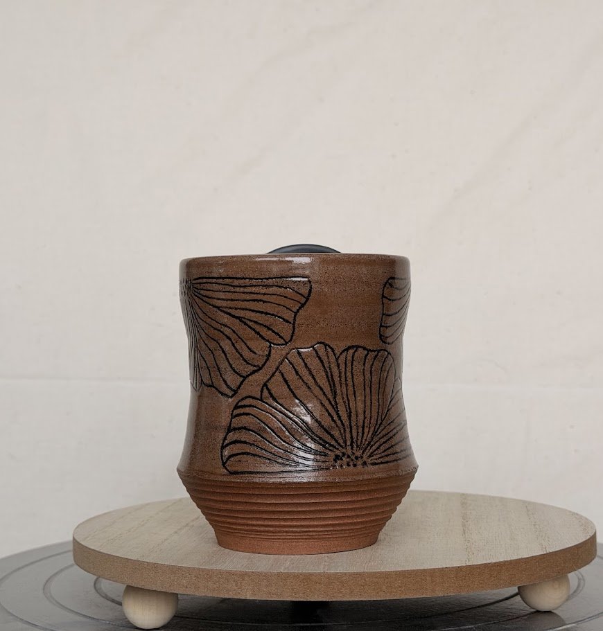 Groovy Black Bloom 2.0