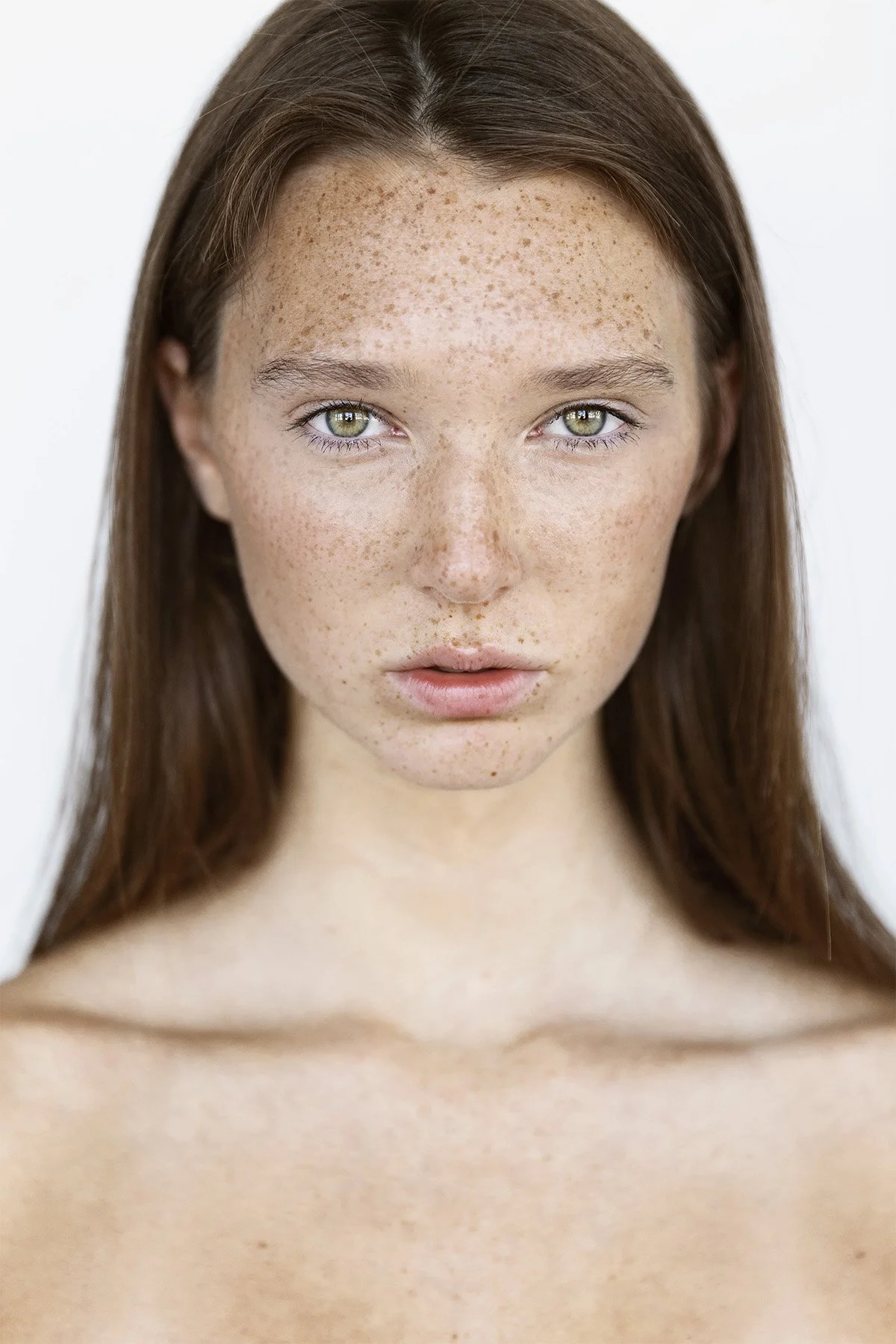 Carrington_Modelogic_De'AriusFranklin_01.jpg