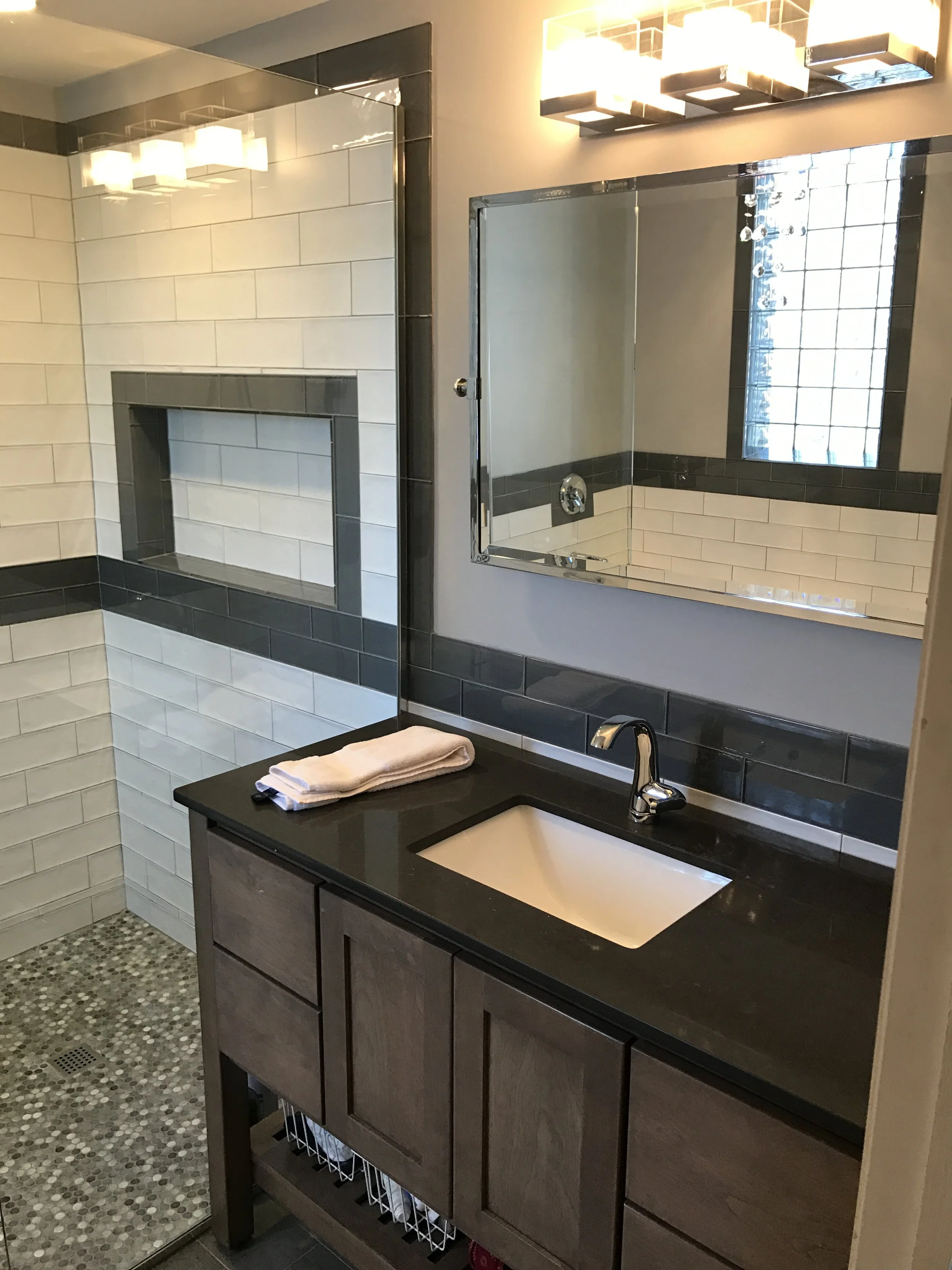 Aurora Ave, Naperville Master Bath