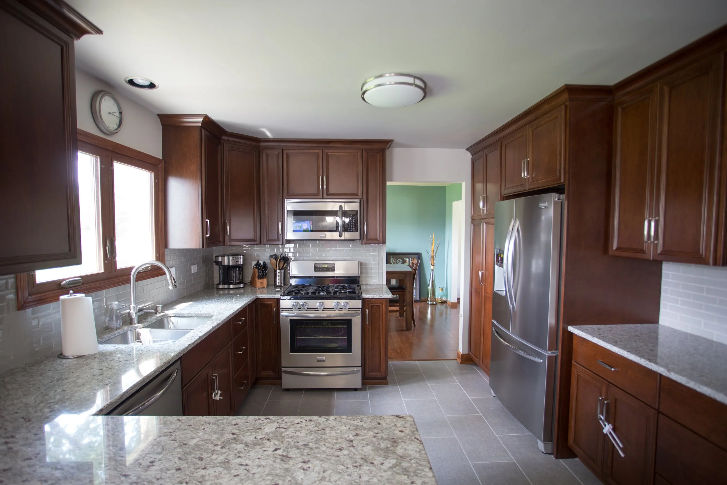 Middlebury Ave, Woodridge