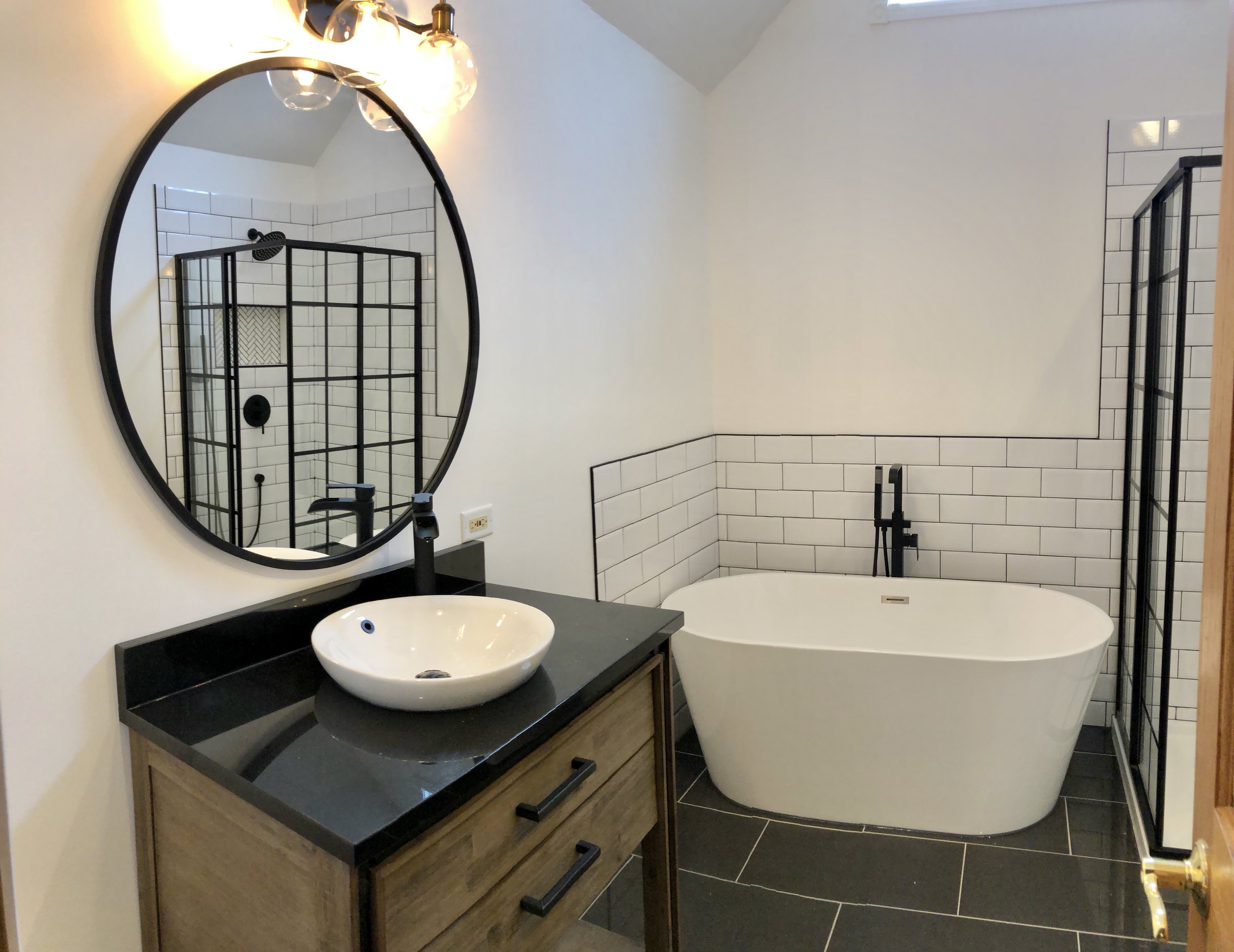 Shelley Court, Woodridge