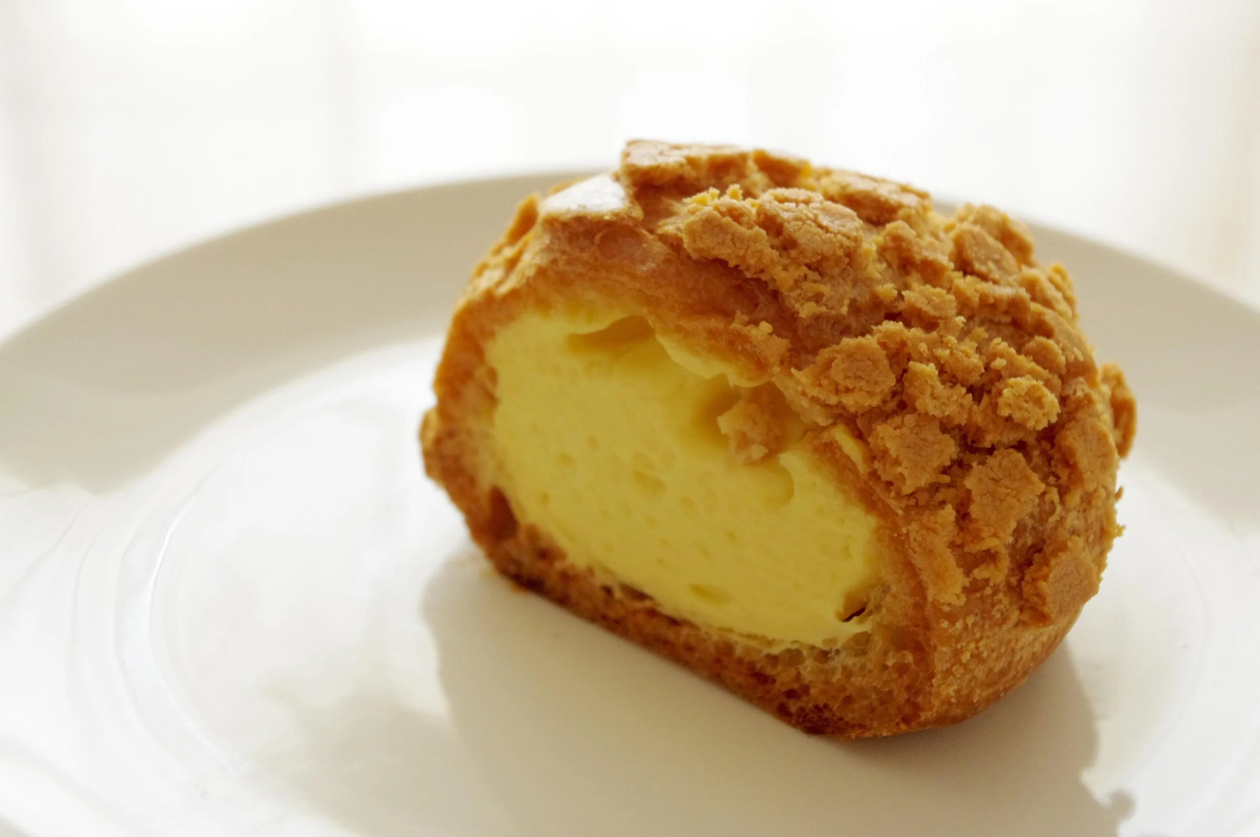 cream-puff-5315944.jpg