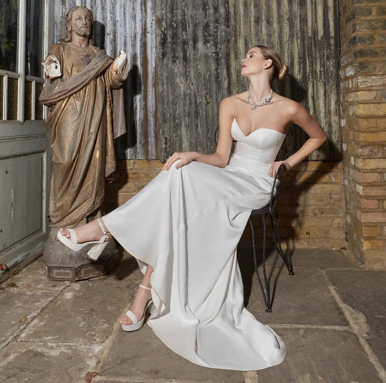 Luxury bridal hair and makeup by Styled by Francesca in London.