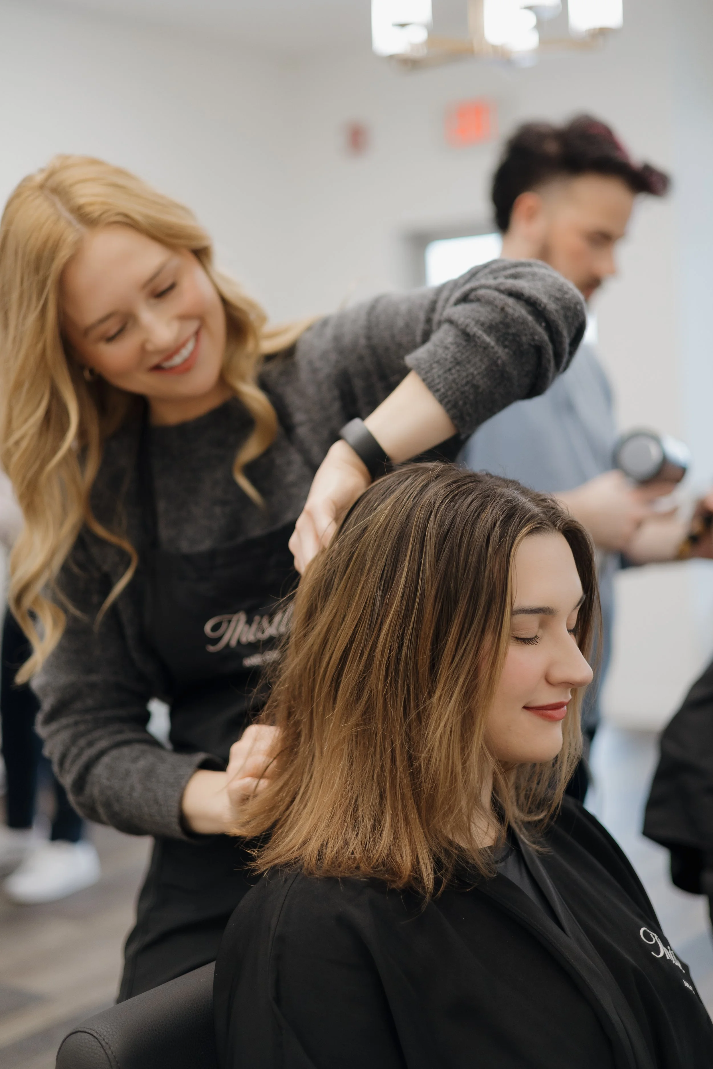 Transform Your Look with Precision Cuts