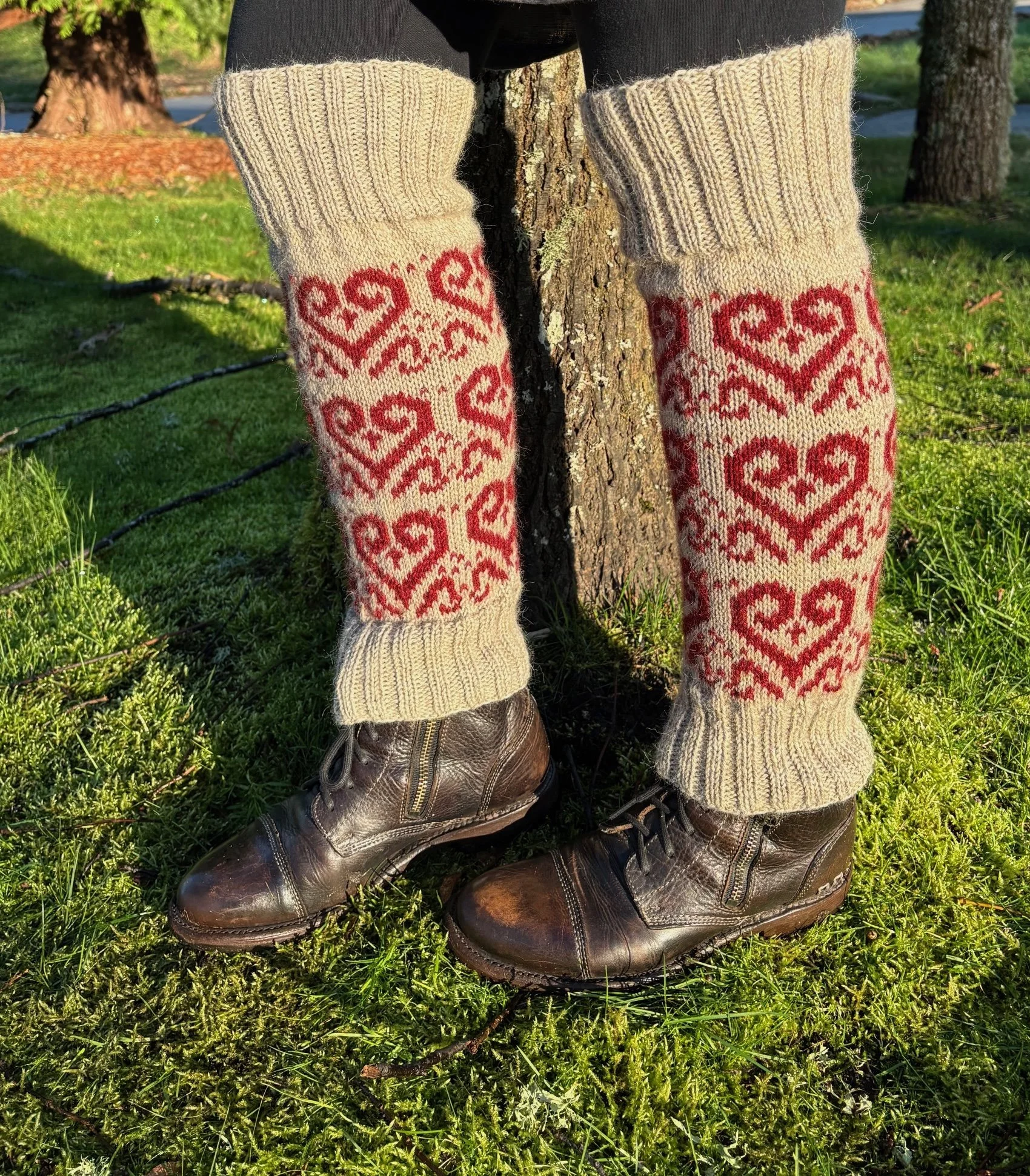 Scandinavian Heart Leg Warmers- Valentine