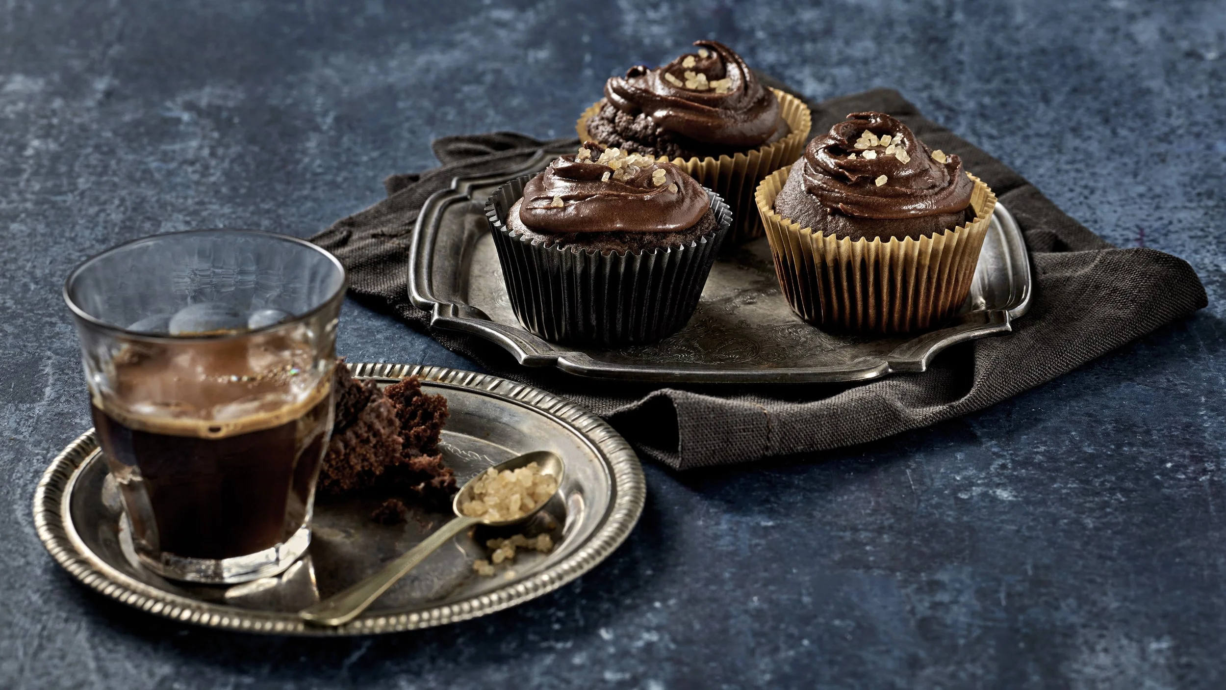 WEB_CSR-Espresso-Cup-Cakes-2.jpg