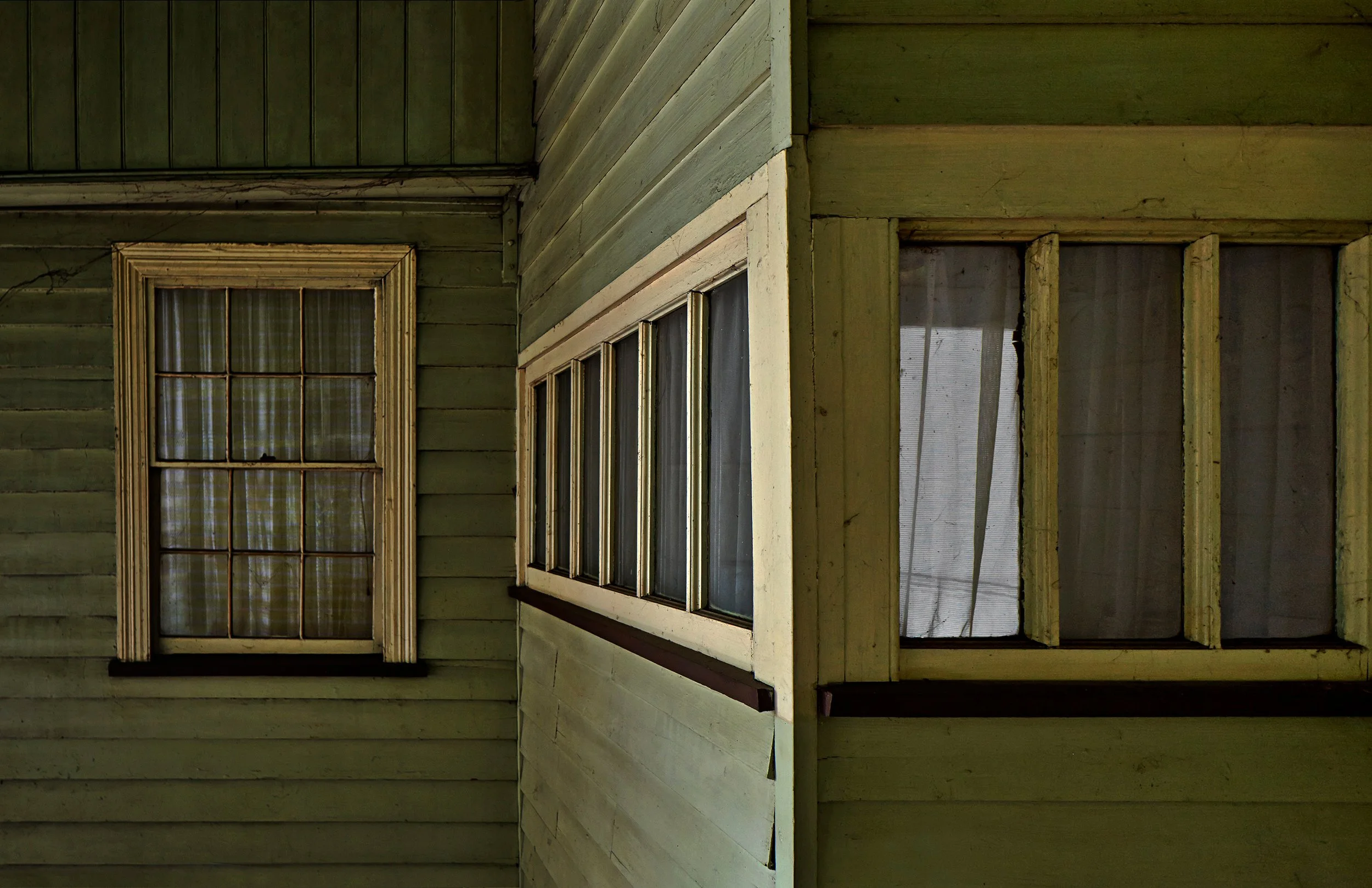 WEB_WEST-Abandoned-Outdoor-Room-1A.jpg