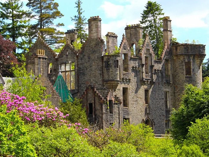 Dunans Castle &amp; Bridge