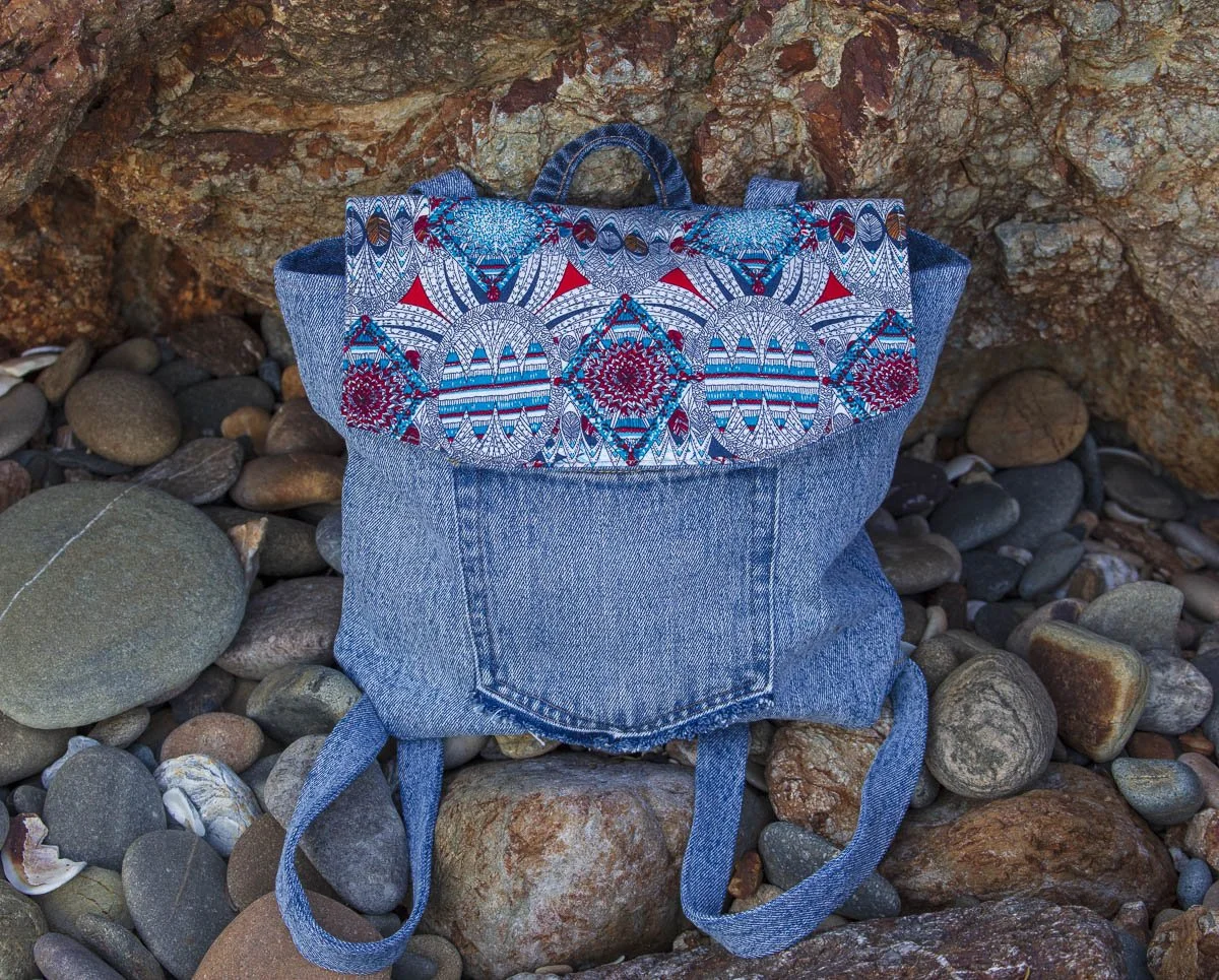 Medium shoulder bags