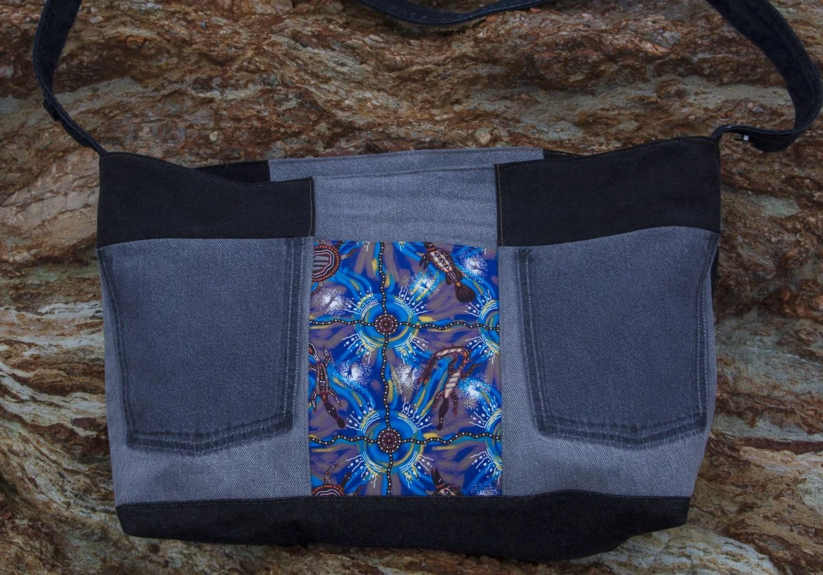 Large crossbody bags