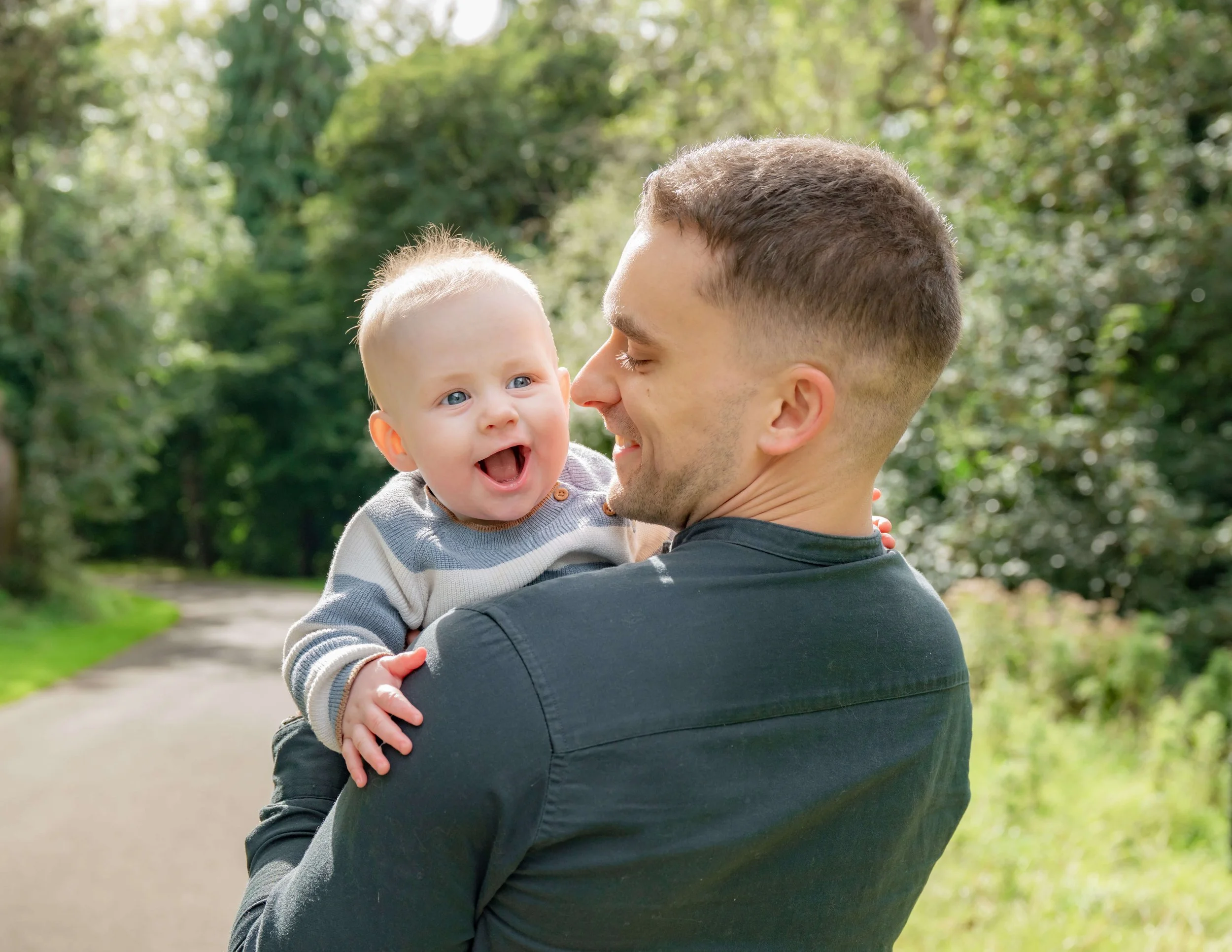 family-photographer-phoenix park-4.jpg