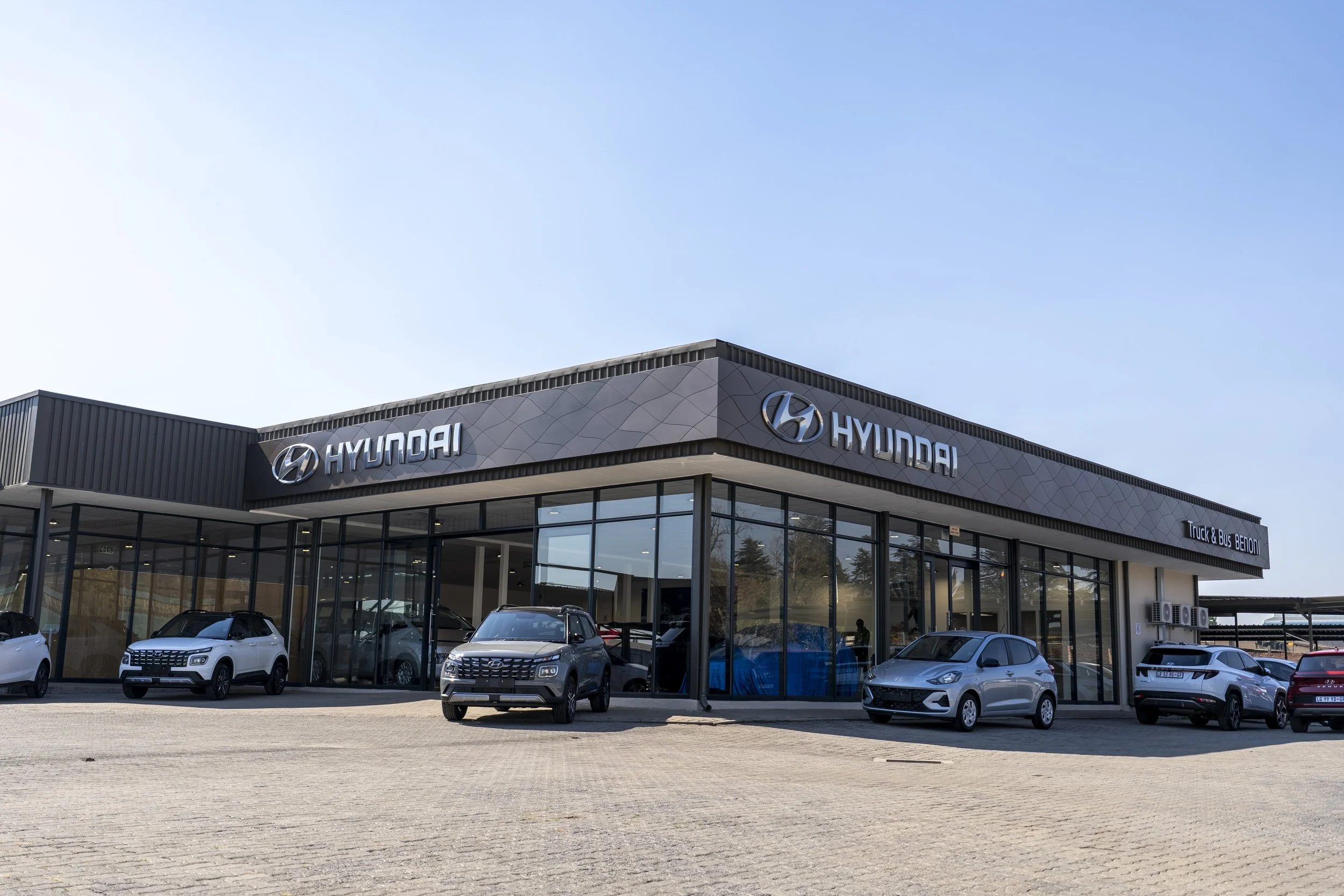 Hyundai Benoni-6.jpg