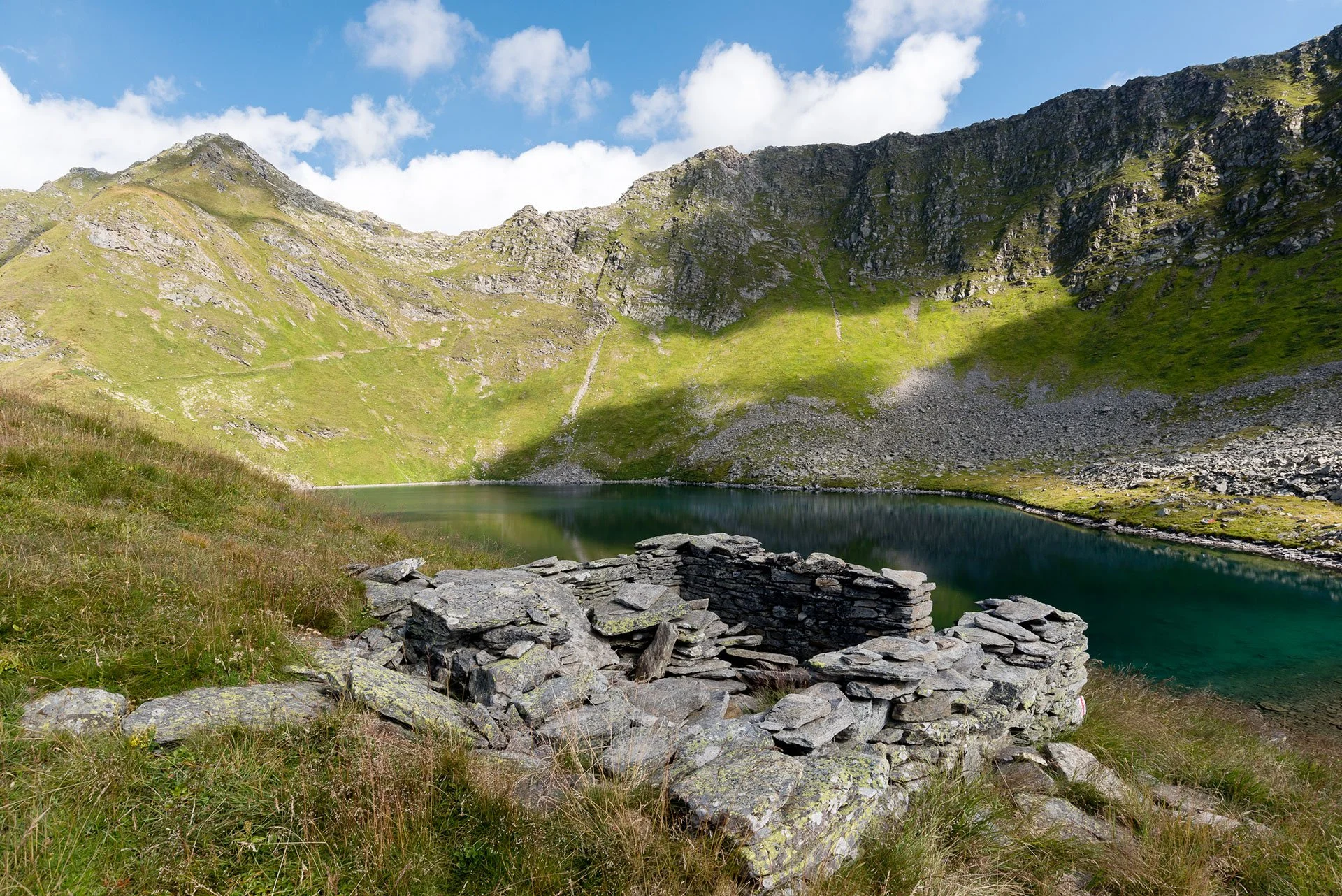 2 – Lago di Dentro