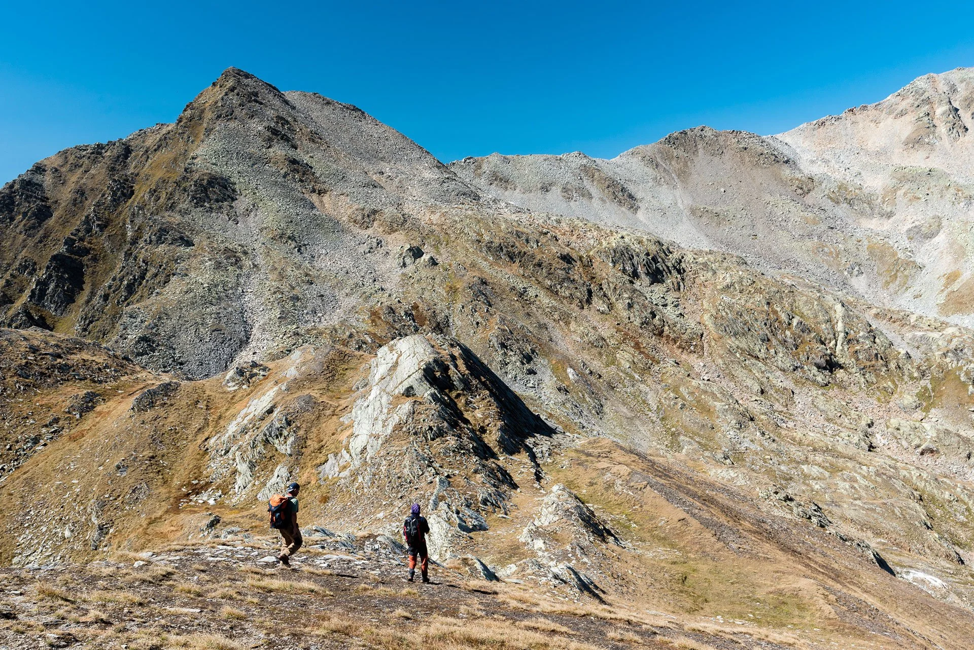 25 – Unteralppass, Giübin