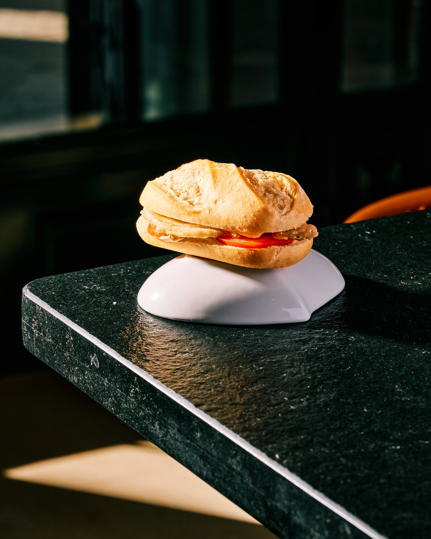 Hay cosas que funcionan porque no se tocan.
Producto bien tratado.
Fuego en su punto.
Y cero ganas de complicarlo m&aacute;s de la cuenta.

Eso tambi&eacute;n es una forma de hacer las cosas bien.