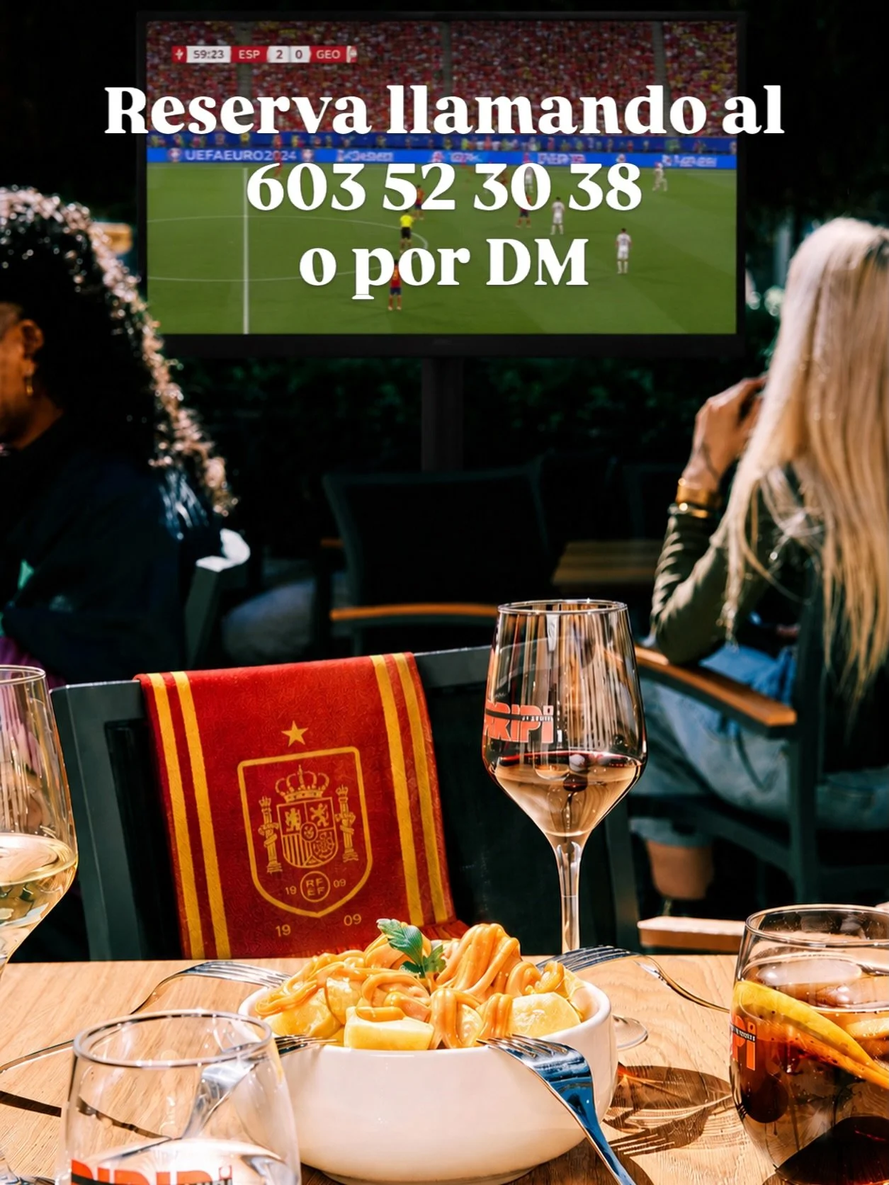 Reserva tu mesa en nuestra terraza para ver a la Selecci&oacute;n 
Este lunes 15 a las 18:00h podr&aacute;s disfrutar de tu mesa para ver el futbol en pantalla grande en nuestra terraza.
No te quedes sin sitio y reserva llamando al 603 52 30 38 o por