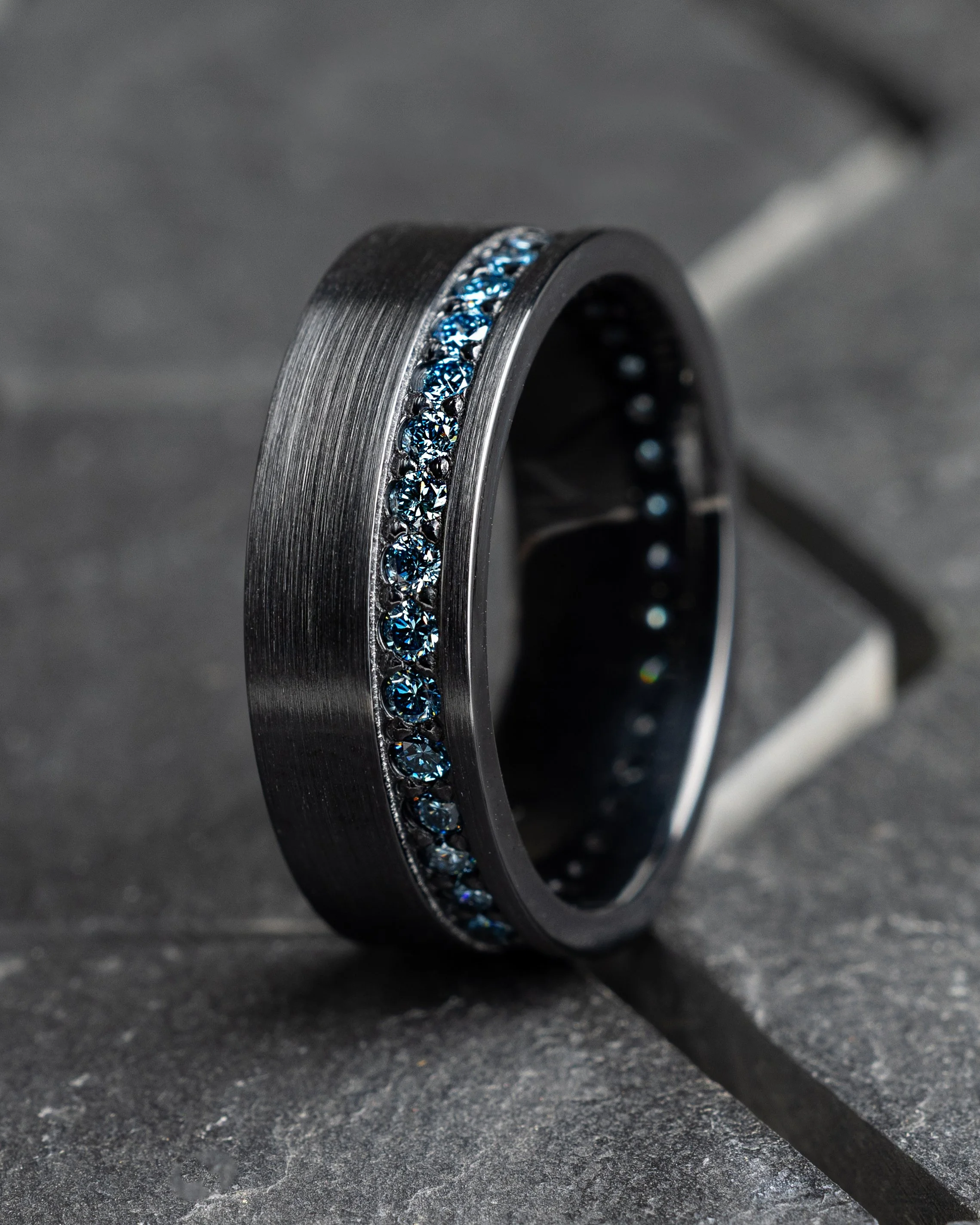 zir_lab blue diamond_4x5.jpg
