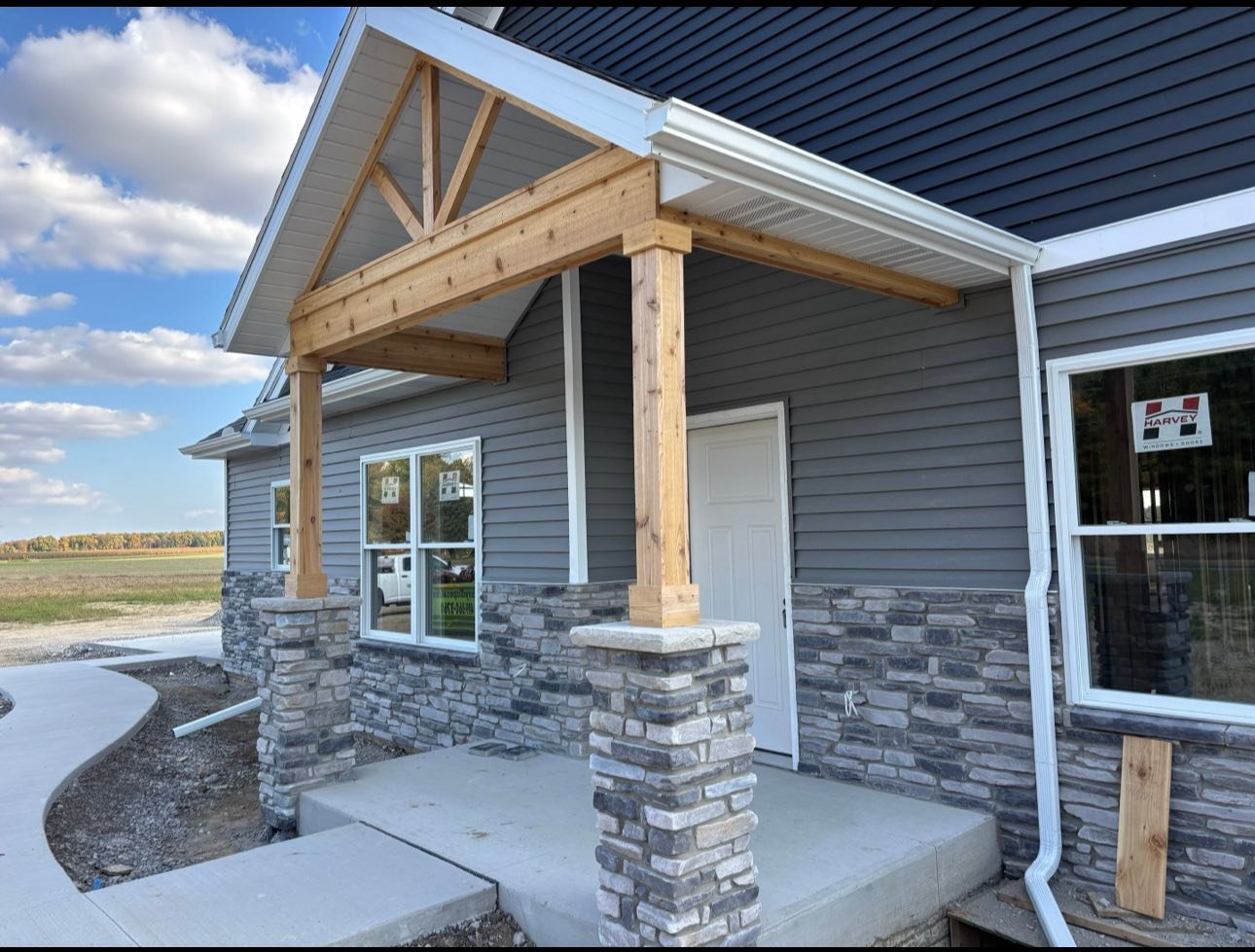 1,769 Ranch Style New construction: 3 bedroom, 2.5 baths