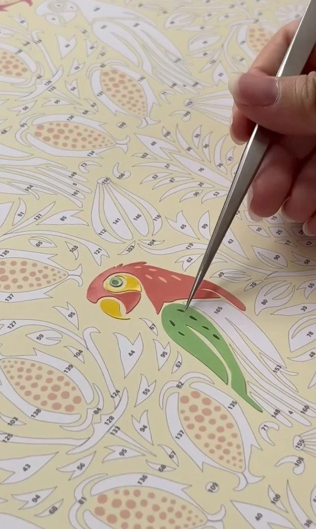 vexyls-sticker-by-number-craft-kit-parrot-garden-elivera-designs5.jpg