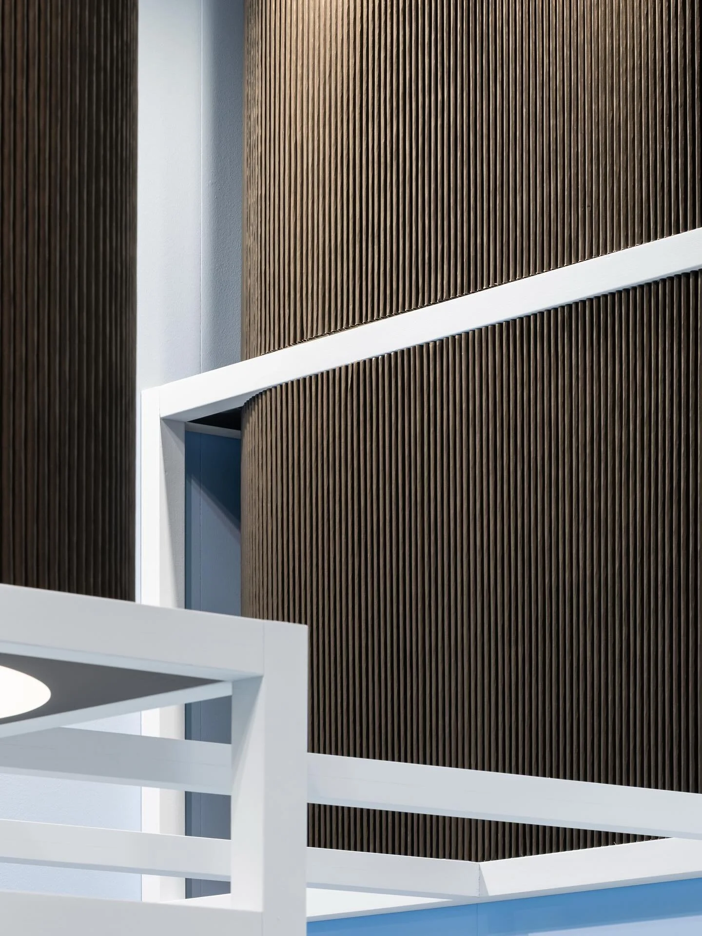 Paragon Water System &egrave; un&rsquo;azienda di Tampa e mi ha chiesto di progettare il loro stand per @hostmilano 2025:
ogni area espositiva &egrave; identificata da un landmark che riprende le torri dell&rsquo;acqua tipiche dei paesaggi agricoli d