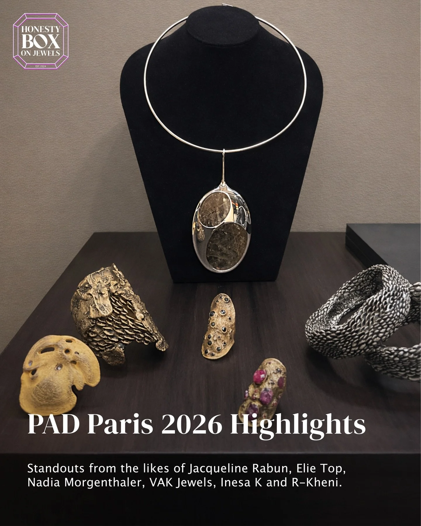Our highlights at PAD Paris @padesignart this year, featuring designers including Jacqueline Rabun @jacquelinerabun at @carpentersworkshopjewellery, Elie Top @elietopofficial, #desertdiamonds at 5 Octobre @5.octobre and Inesa K. @Inesa_Kovalova.

Ove