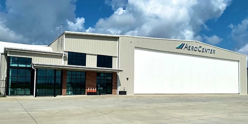 aerocenter-lakeland 03.jpg