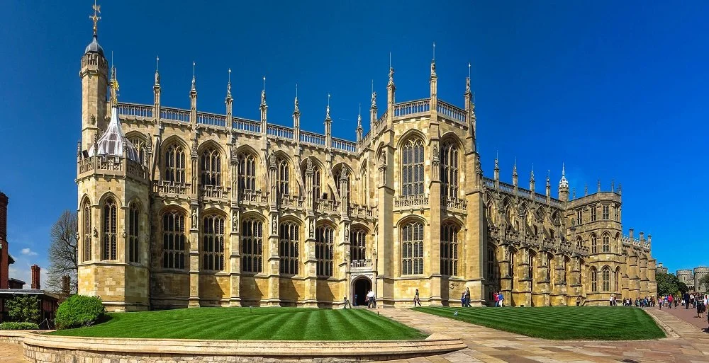 External-view-of-St-Georges-Chapel-Windsor-Castle.-Mid-sized-thumbnail.jpg