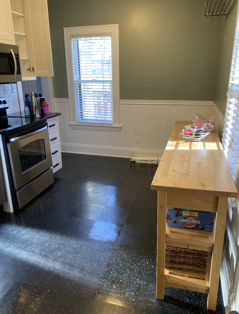 Kitchen "before."