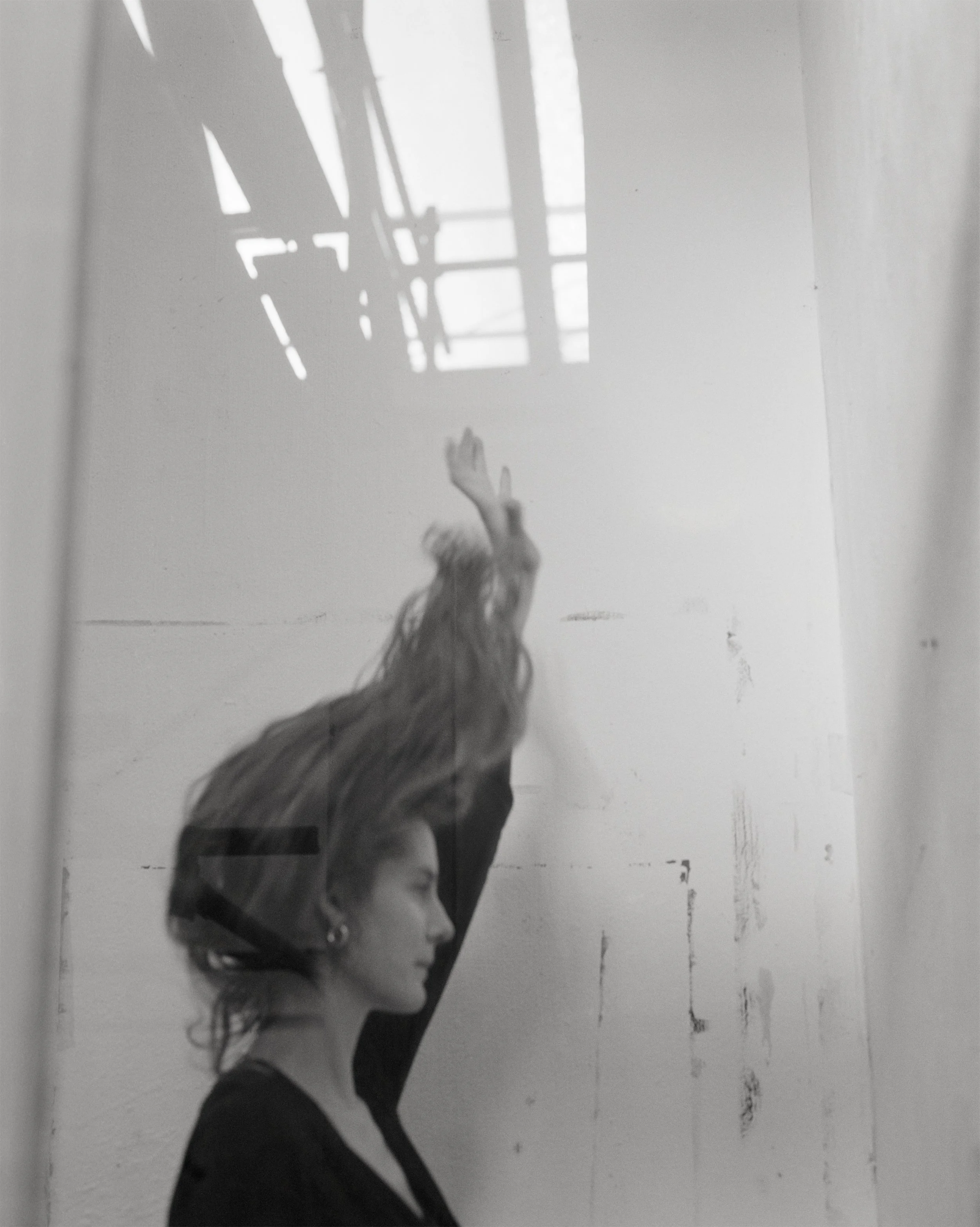 TC_202304_Warburg_BW_Tereza_HairUp.jpg