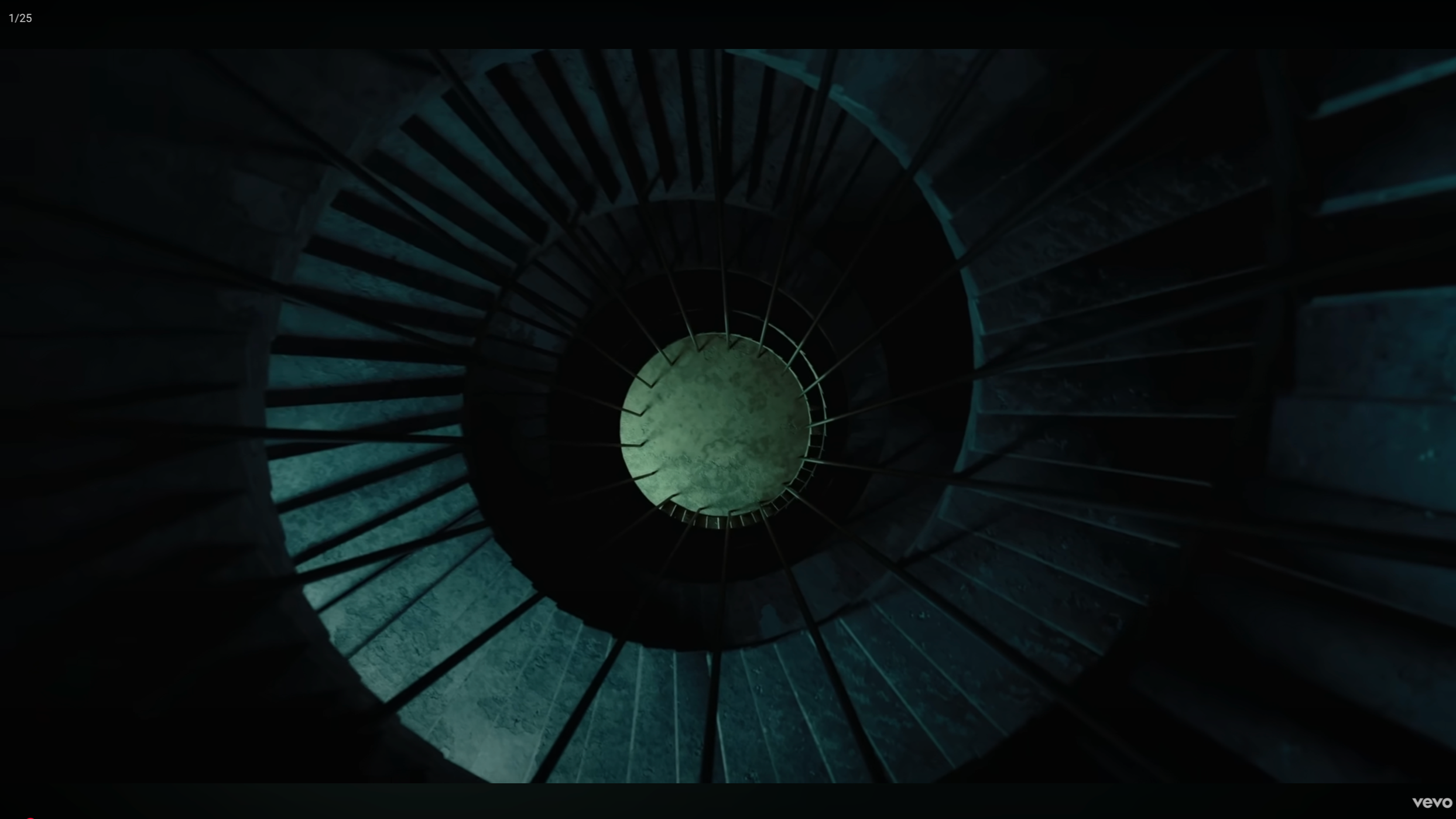 "Intro La Divina Commedia" - Tedua (Official Video)