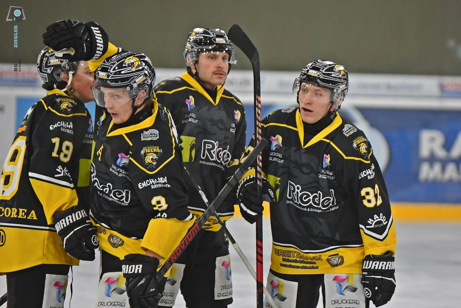 2025-11-09 EHC vs. ESV Waldkirchen 084-RZL.JPG