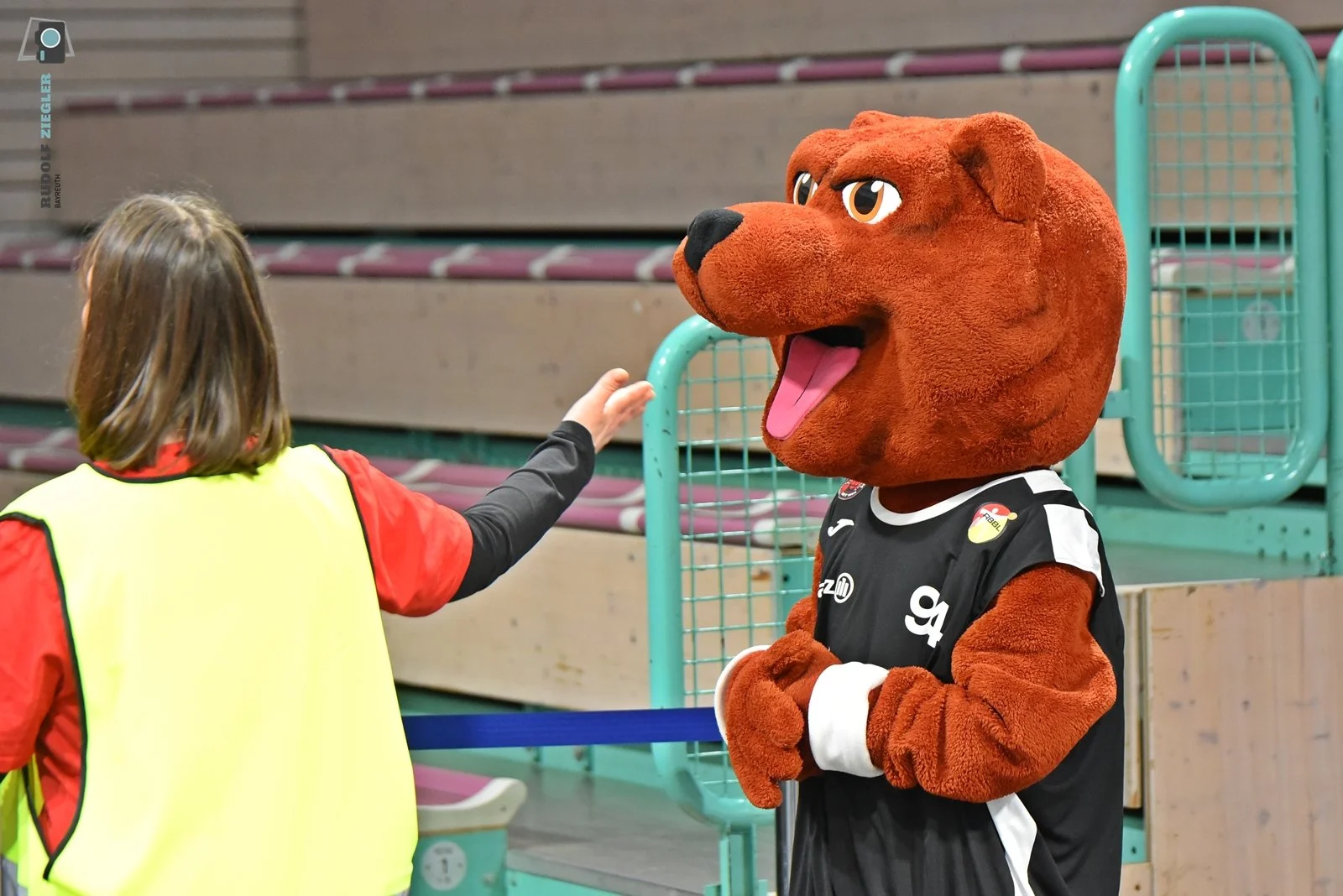 2025-11-15 RSV vs. RHINE RIVER RHINOS - Tele 007-RZL.JPG