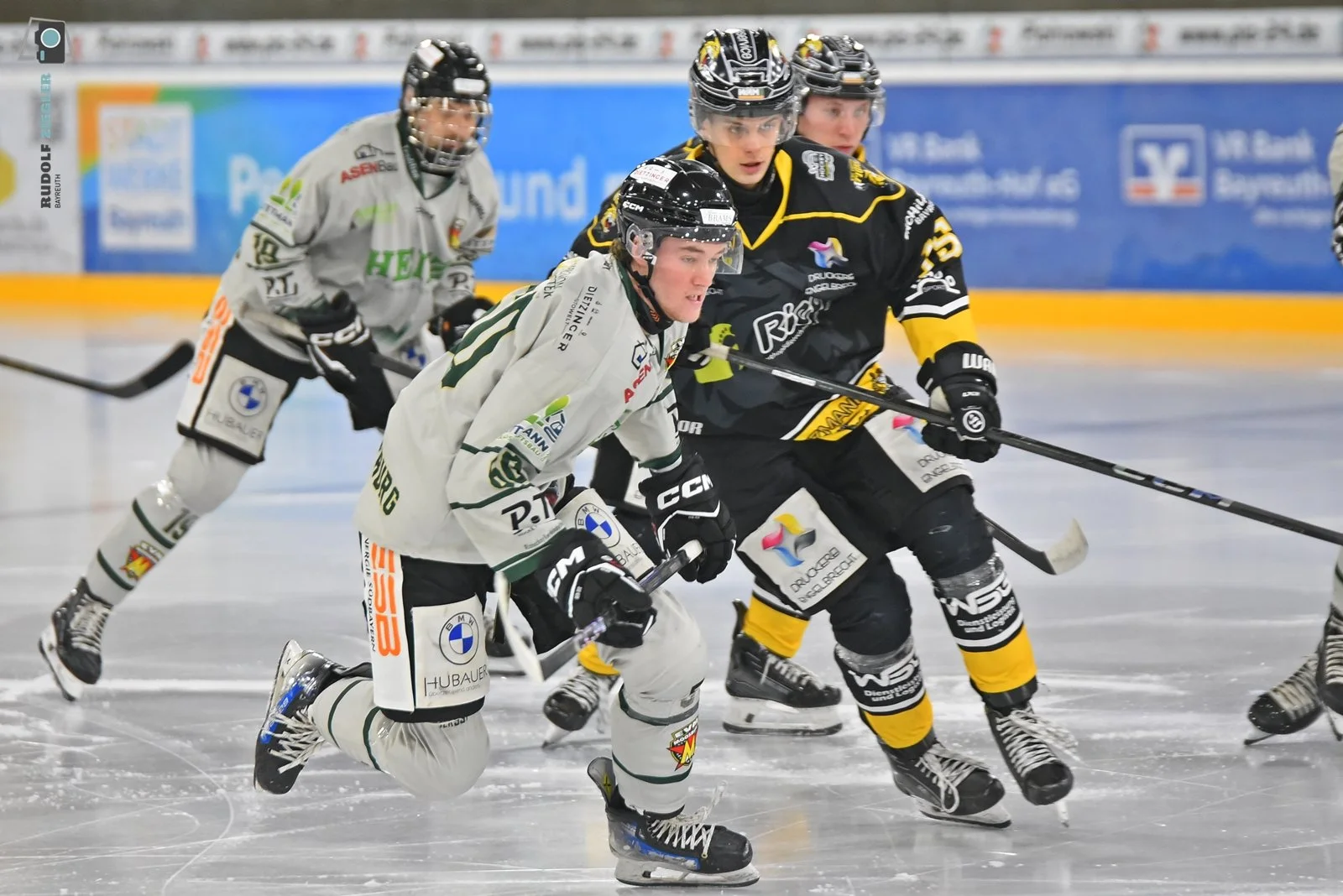 2025-12-07 EHC Bayreuth vs. EV Moosburg 015-RZL.JPG
