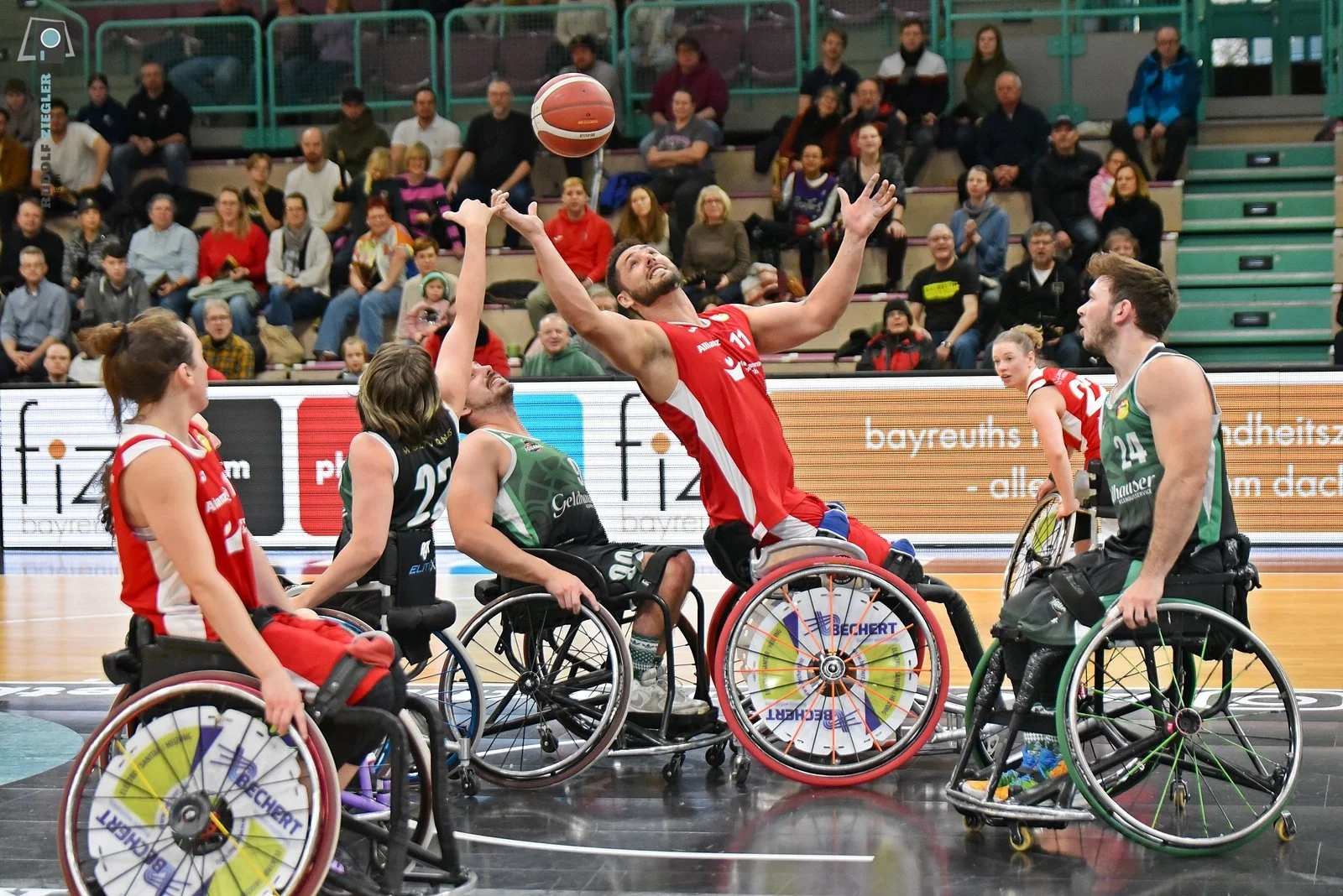 2025-12-20 RSV vs. München IGUANAS 102-RZL.JPG