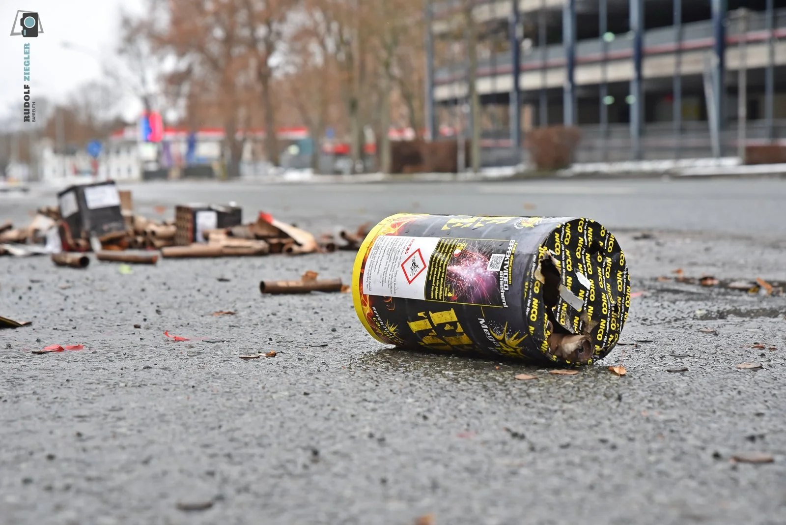 2026-01-01 Silvester-Reste 024-RZL.JPG