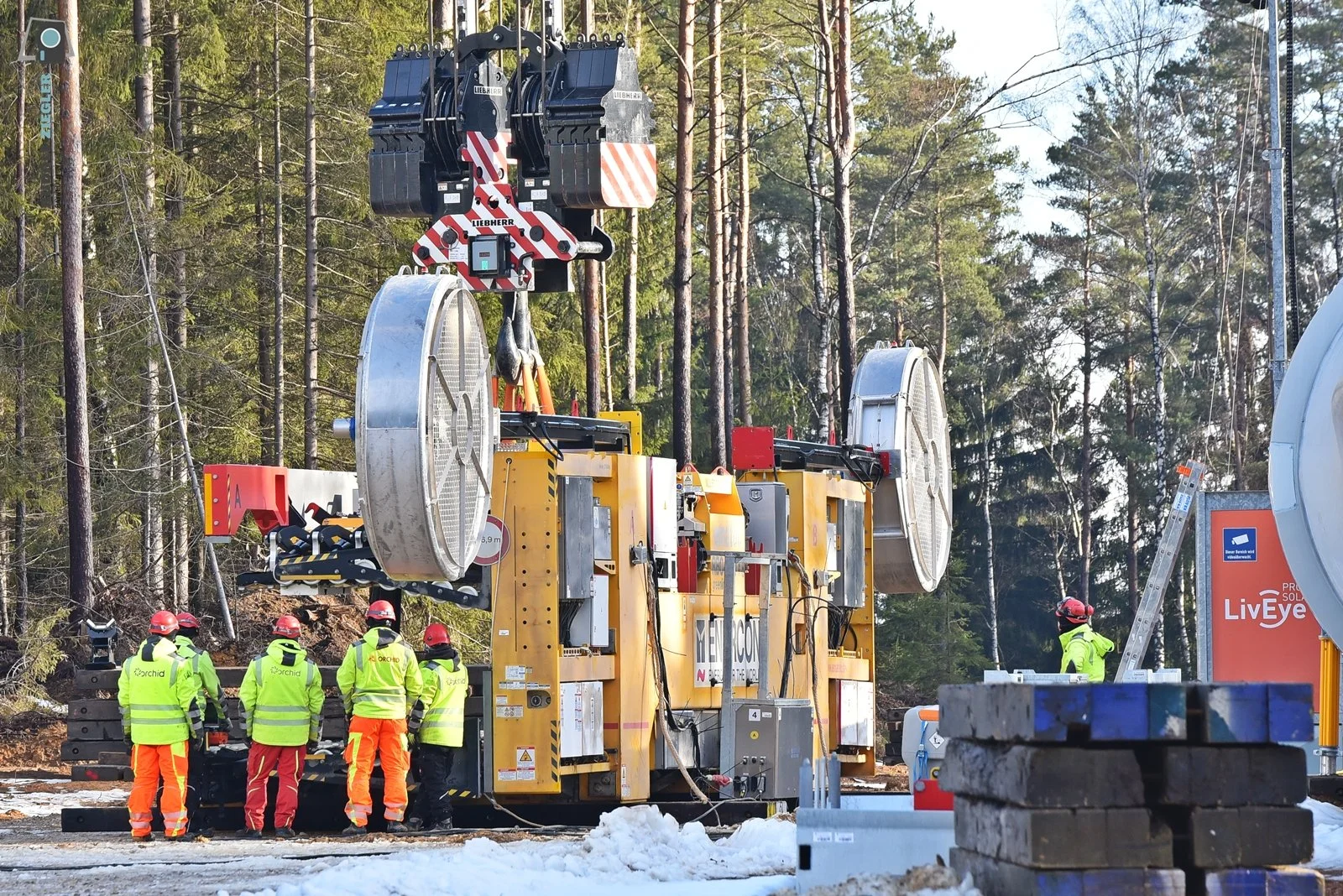 2026-01-16 Windrades Nr. 3 am Pettendorfer Rangen - Montage Flügel 027-RZL.JPG