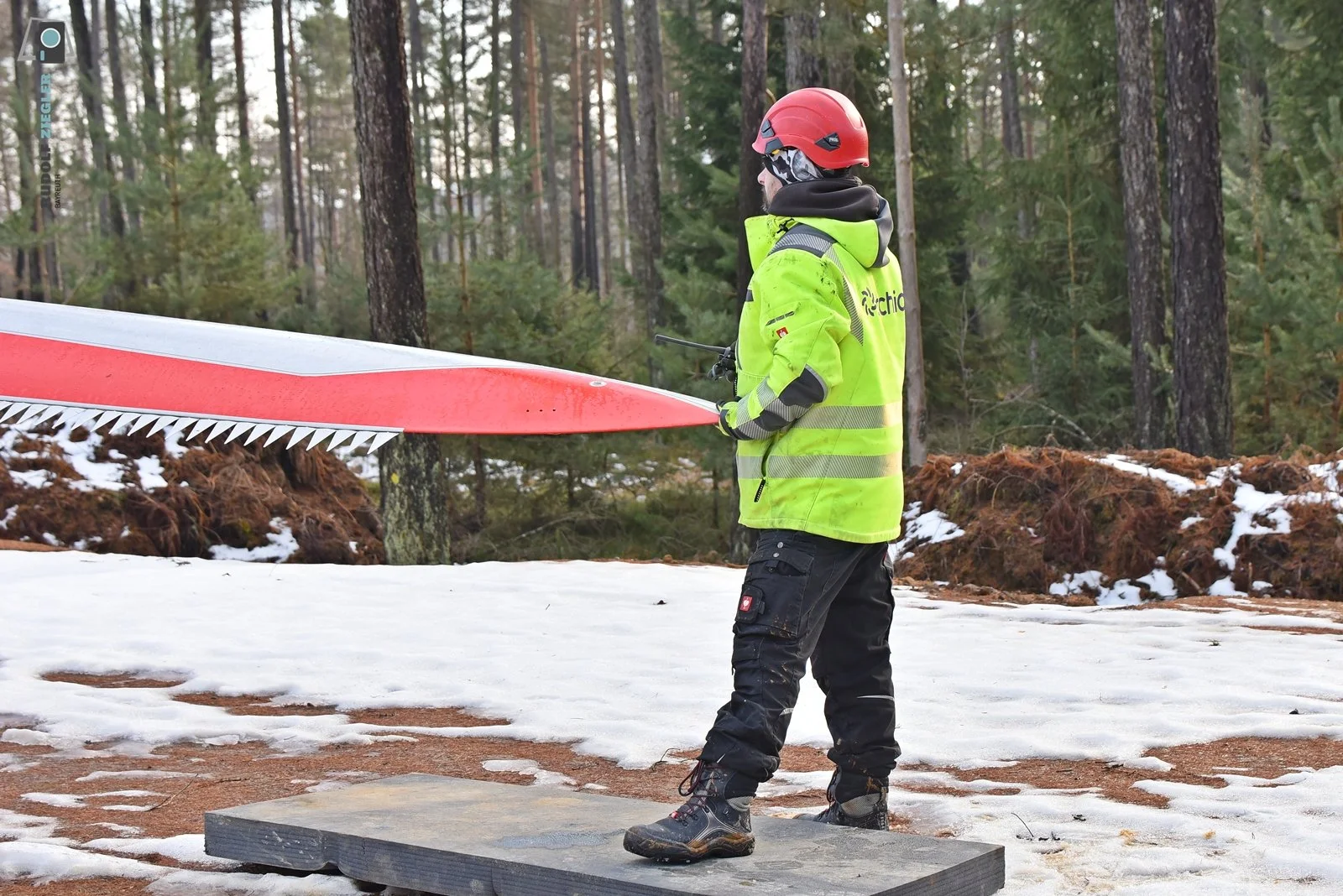 2026-01-16 Windrades Nr. 3 am Pettendorfer Rangen - Montage Flügel 078-RZL.JPG