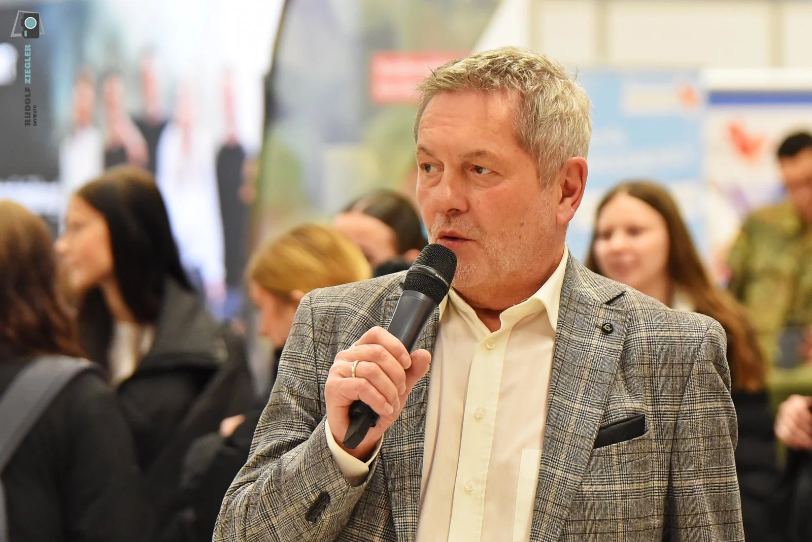 2026-02-05 Future.gram - DO 030-RZL.JPG