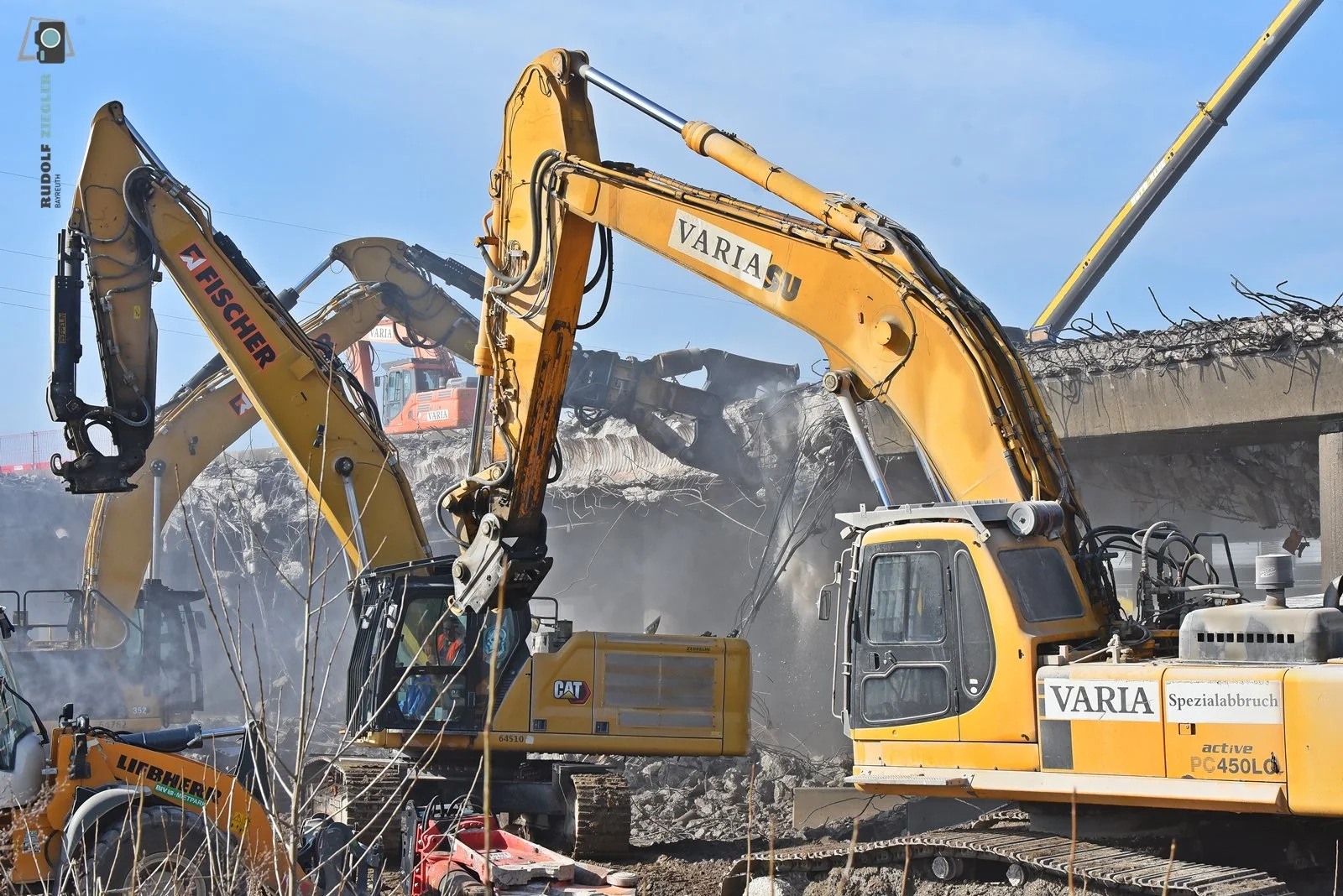 2026-03-07 Abbruch Rampe 3 der Hochbrücke 060-RZL.JPG