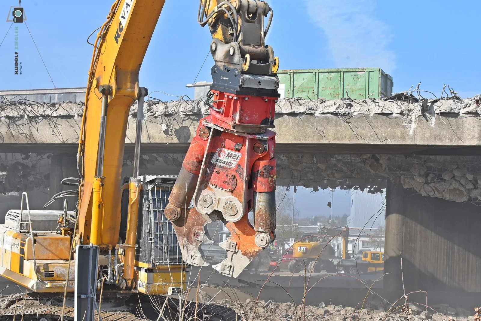 2026-03-07 Abbruch Rampe 3 der Hochbrücke 069-RZL.JPG