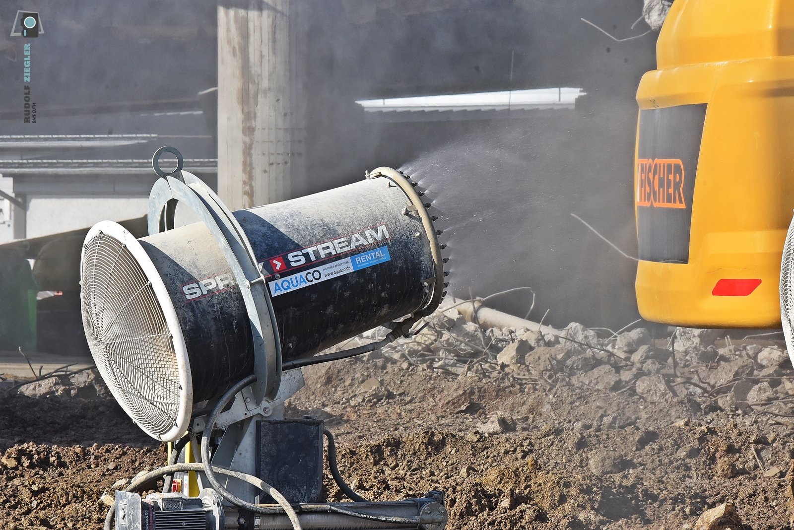 2026-03-07 Abbruch Rampe 3 der Hochbrücke 038-RZL.JPG