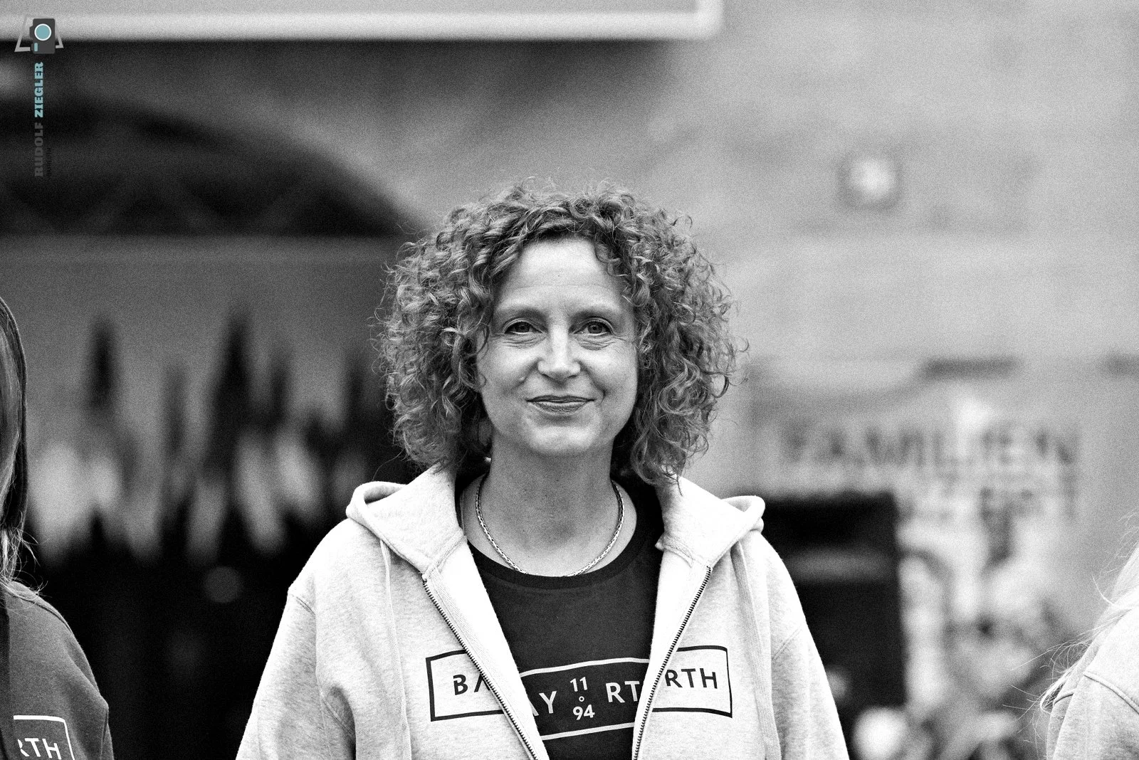 2025-12-06 Modenschau 096-RZ-SW-L.JPG