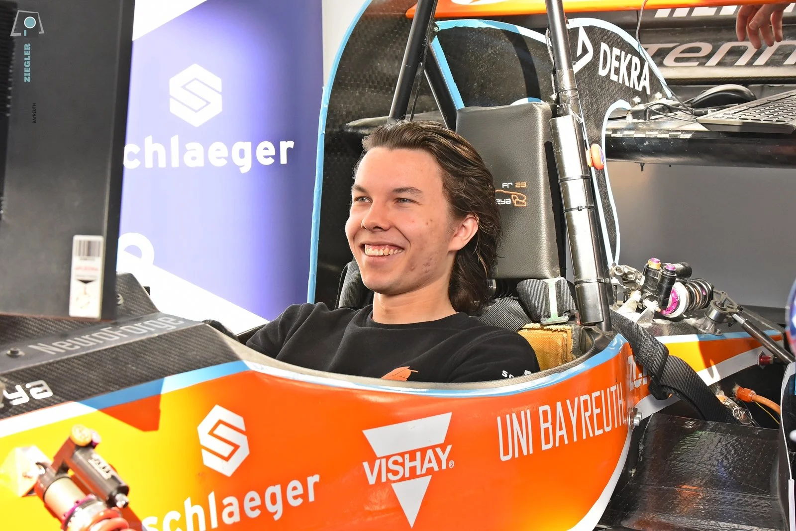 2026-03-27 FUTURE.gram - FR 014-RZL.JPG